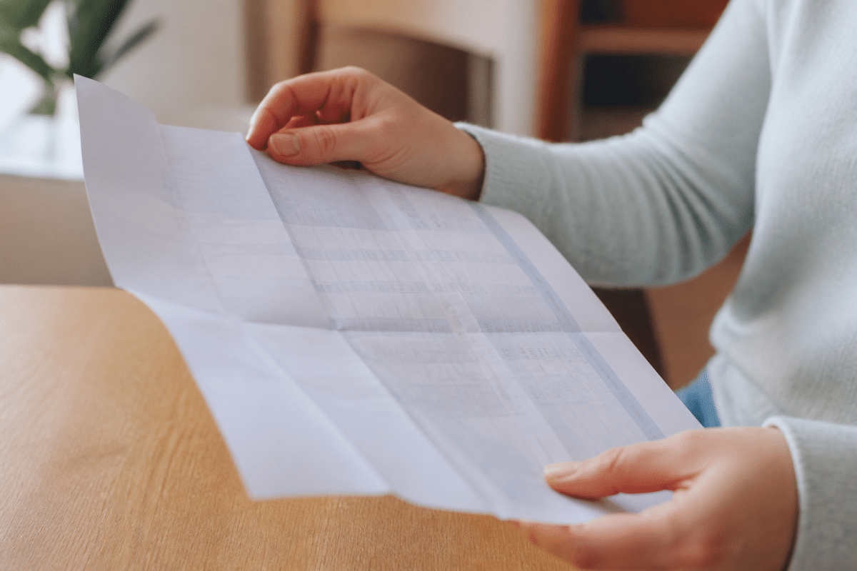 Bulletin de paie detaillant salaire, primes et indemnites hospitalières.